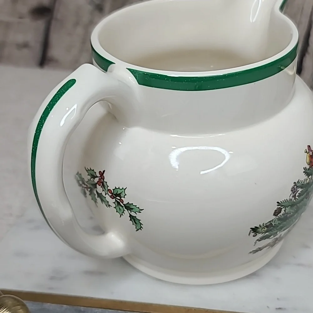 Spode Christmas Tree Mint Vintage Collectible Holiday 24oz Ceramic Jug/Pitcher